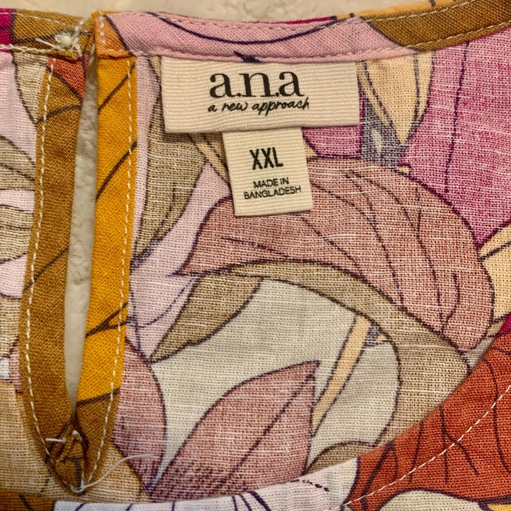 a.n.a Multicolor Floral Tank Top - Picture 11 of 14